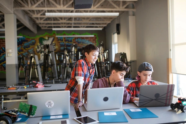 Plataforma educativa Creativos Digitales